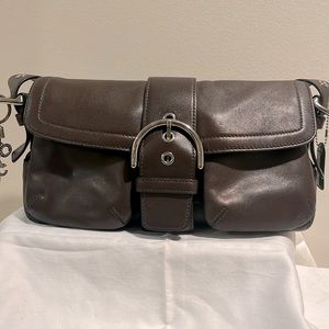 EUC VINTAGE Y2K COACH BROWN LEATHER SOHO BAG WITH RHINESTONE BAG CHARM